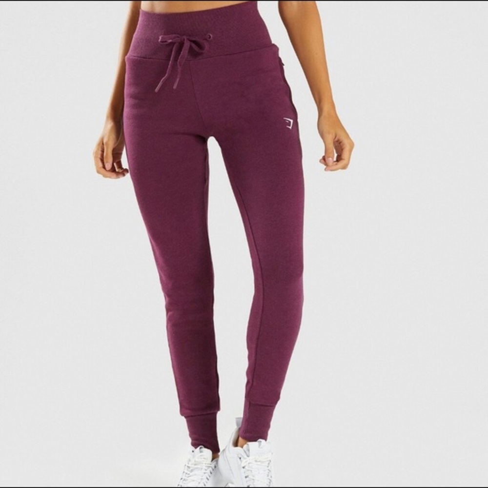 GYMSHARK SWEATPANTS ✨